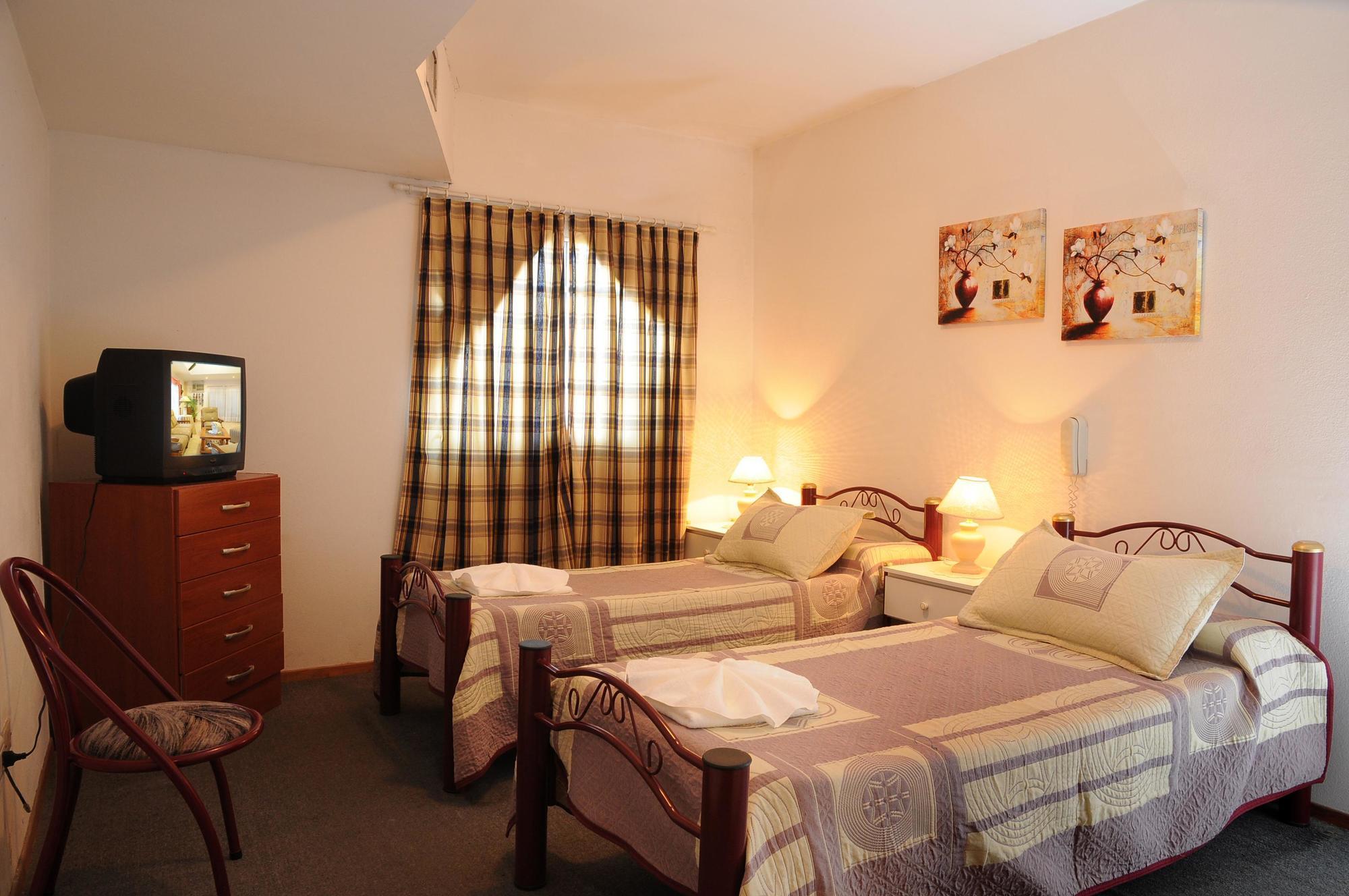 Hotel Salerno Villa Carlos Paz Eksteriør bilde